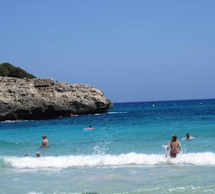 Einer von drei Buchten direkt am Hotel