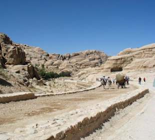 Spacer po Mieście Wykutym w Skale - Petra