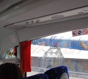 Wjazd autokarem na promenadę