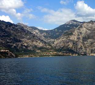 Limone-eingebetet in den Felsen