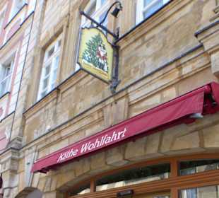 Kw 01 - Weihnachtsfachgeschäft