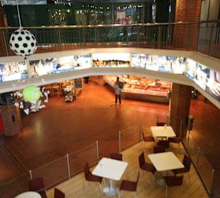 Geschäfte in der Holmpassage