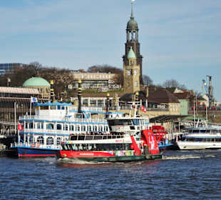 Eindrücke von den Hamburger Hafenfähren