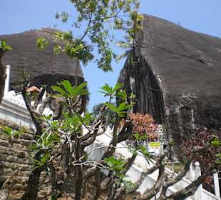 Aufgang zum Felsentempel