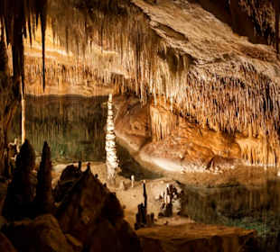 Drachenhöhle / Coves del Drac