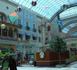 Mercato-Mall