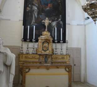 Kaplica w Kosciele Karmelitow