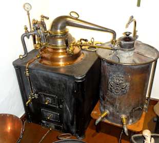 Rundgang durch die Ausstellung des Museums