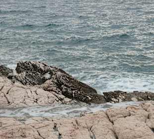 Felsstrand bei Novi Vinodolski