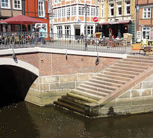 Spaziergang um den Alten Hansehafen