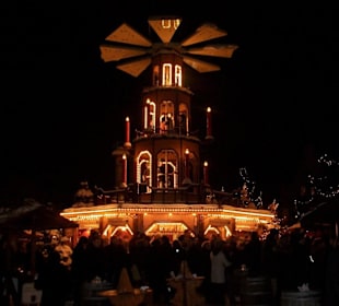 Weihnachtspyramide auf dem Salzhof