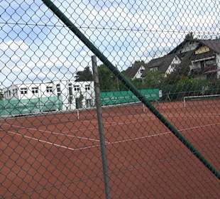 Tennisplätze Lützenhardt