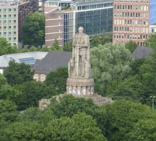 Ausblick vom Penthouse Elb-Panorama, 20.Stock