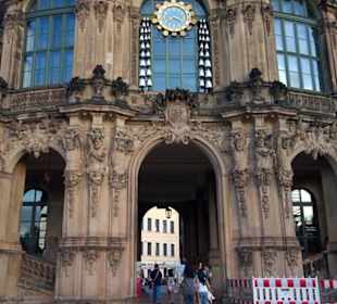 Altstadt Zwinger Glockenspielpavillon