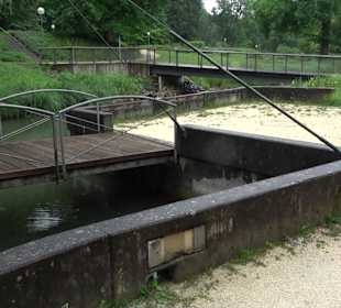 Theatron Glacis Park