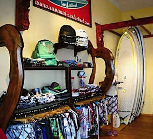 Rapa Nui Surfschool & Boradwear Shop