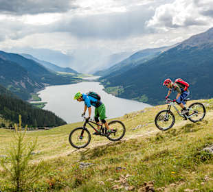 Wandern San Valentino alla Muta / St. Valentin auf der Haide