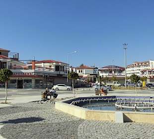 Blick vom Center nach links wo früher eine Moschee