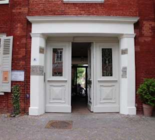 Restaurierter Eingang