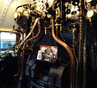 Führerstand einer Dampflok