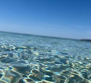 Glasklares Wasser