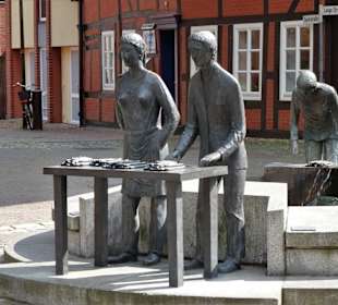 Eindrücke vom Spargelbrunnen in Nienburg