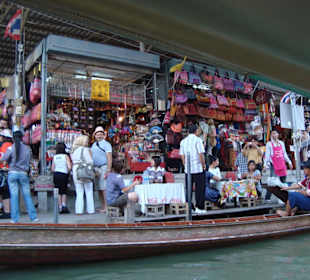 Floating Market