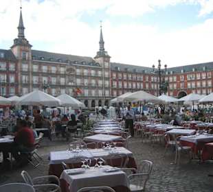 Plaza Mayor in der Abenddämmerung