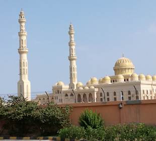 Al Mina Mosque