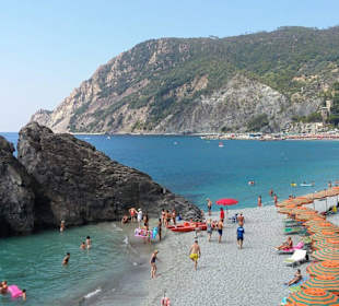 Strand in Monterosso ("neue Stadt")