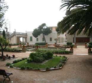Der Garten vom Museu Paul Casals
