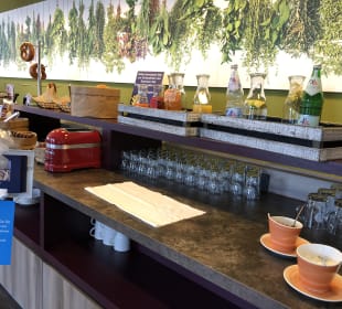 Frühstücksbuffet  Park Inn by Radisson Neumarkt
