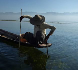 Fischer vom Volk der Inthas