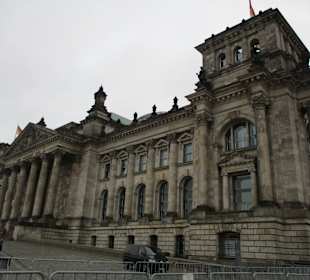 Reichstag - Ansicht Scheidemannstraße