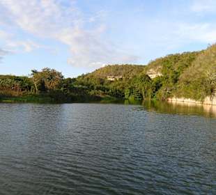 Floßfahrt auf dem Fluss