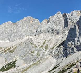 Südwandhütte am Dachstein