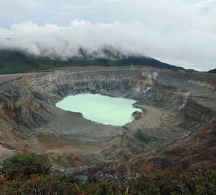 Kratersee des Vulkan Poás 