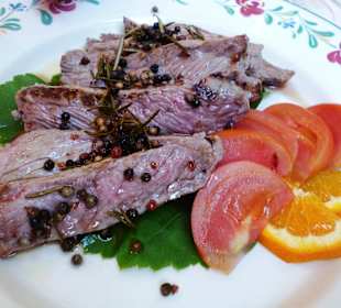 Zähes Rindfleisch zu kuz abgehangen