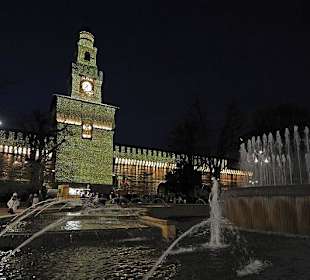 Castello Sforzesco bei Nacht