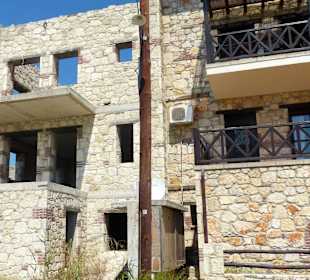 Rechts wird vermietet