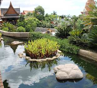 Wunderschöne Gartenanlage