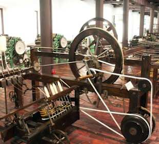 Dział Technik Włókienniczych