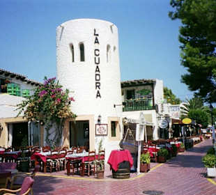 Fussgängerzone im Zentrum von Cala d Or