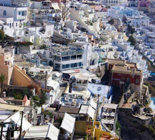 Santorin selbst im Bild Landschaft, Stadt