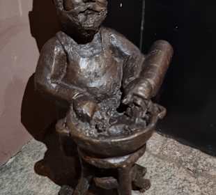 THAI-vor einem thailändischen Restaurant 