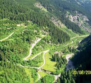 Auffahrt zum Schlegeis-Stausee