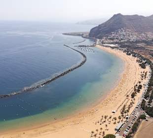 Ca. 50min entfernt. Playa de Las Teresitas!