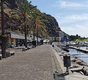 Yachthafen Calheta