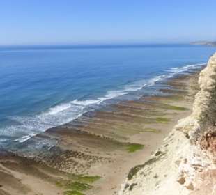 Blick zur Praia do Porto de Mós bei Lagos