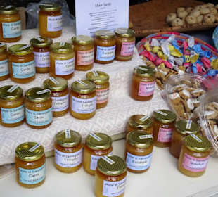 Rundgang über den Wochenmarkt von Tempio Pausania